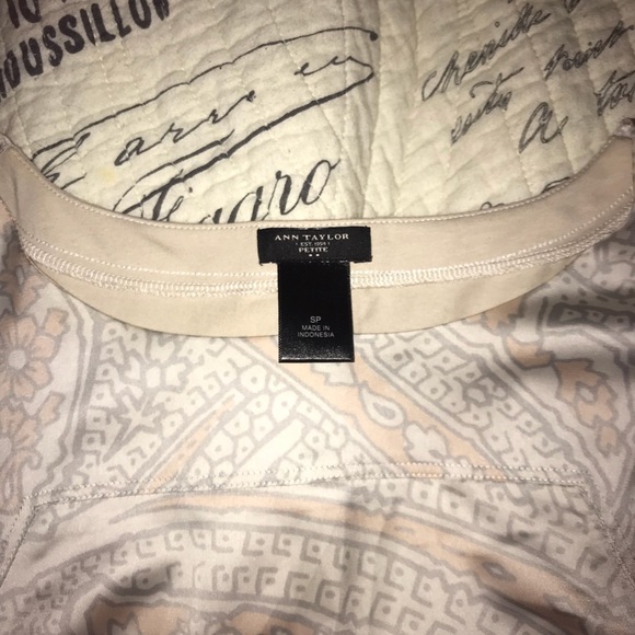 Ann Taylor size sp tank geometric silk front - Picture 4 of 6